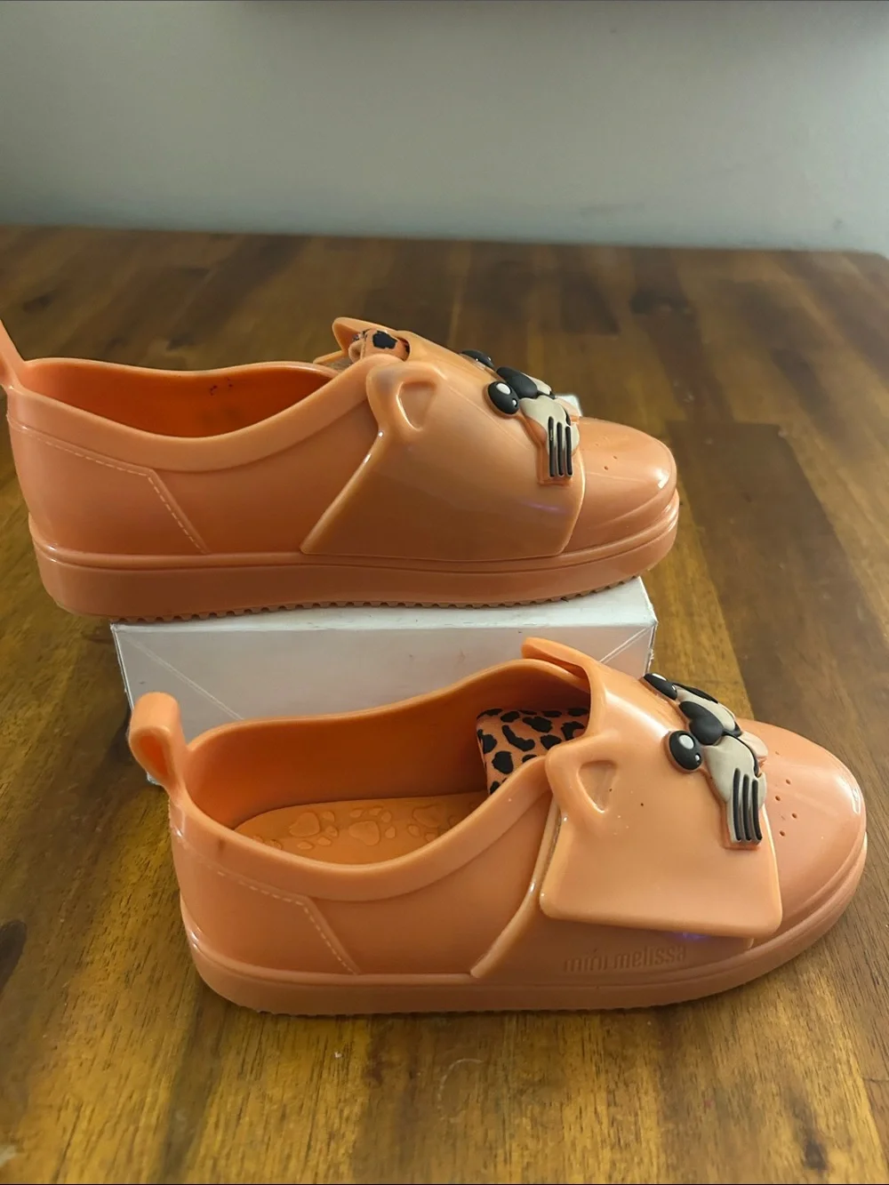 Mini Melissa Jelly Pop Orange  Safari Cat Slip-On Kids Toddler Water Shoes: 11
